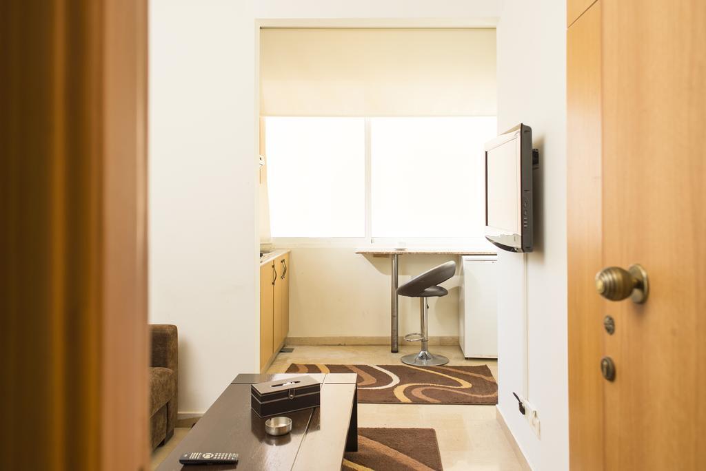Bliss 3000 Furnished Studios Beirut Exterior foto